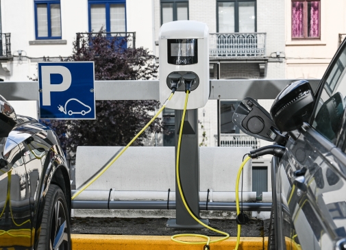 Programme Advenir 2025 : Développement des bornes de recharge pour véhicules électriques en France